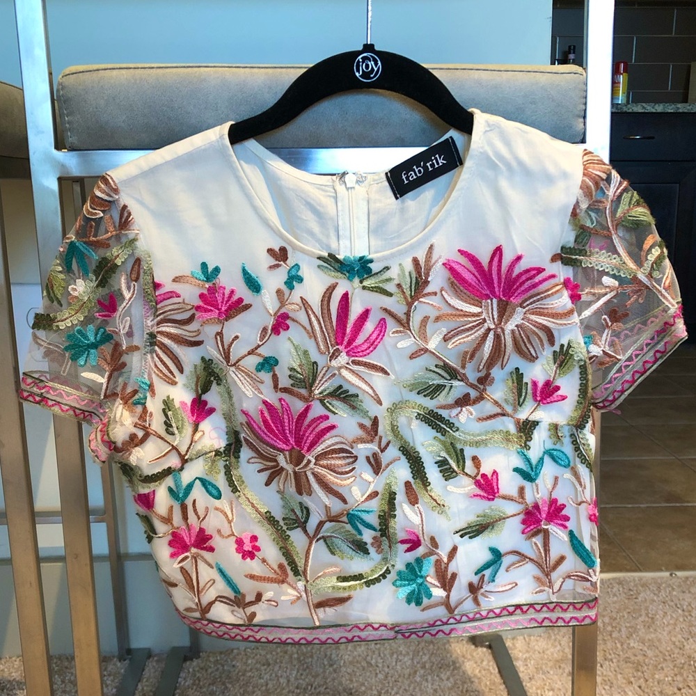 Flower Embroidered Crop Top